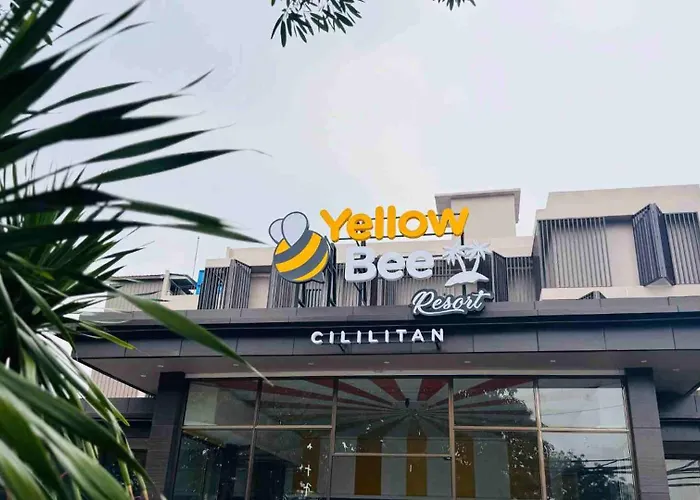 Yellow Bee Resort Cililitan Jakarta